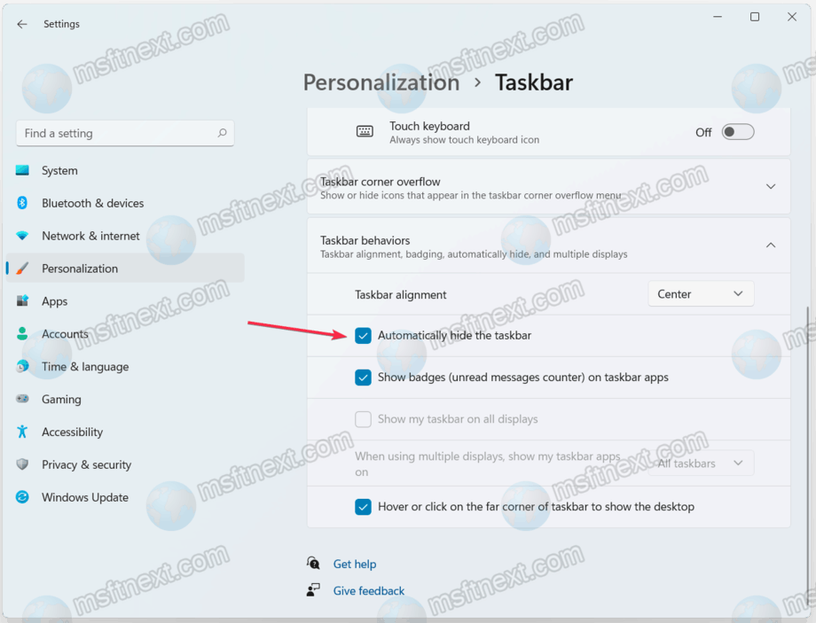 How to automatically hide the taskbar in Windows 11